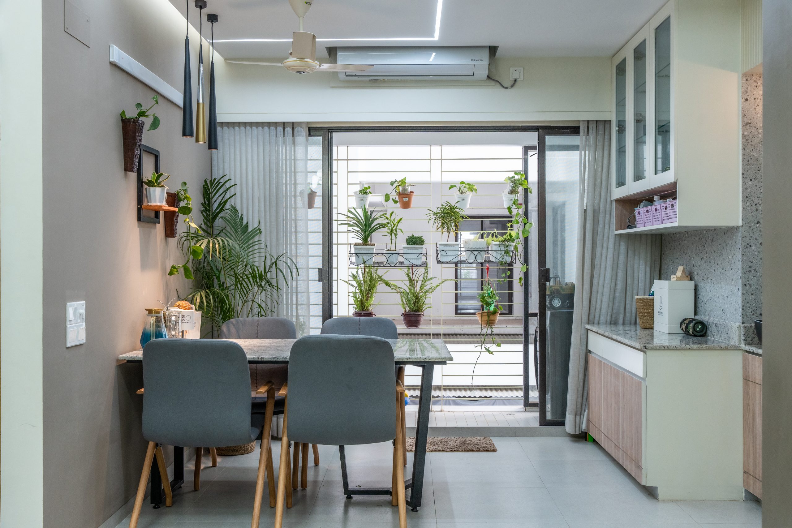 1090 Sft Flat | Mirpur-6